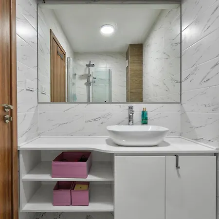 The Little Things - Parking & Own Ev Chаrgеr By Flat Mаnаger דירה